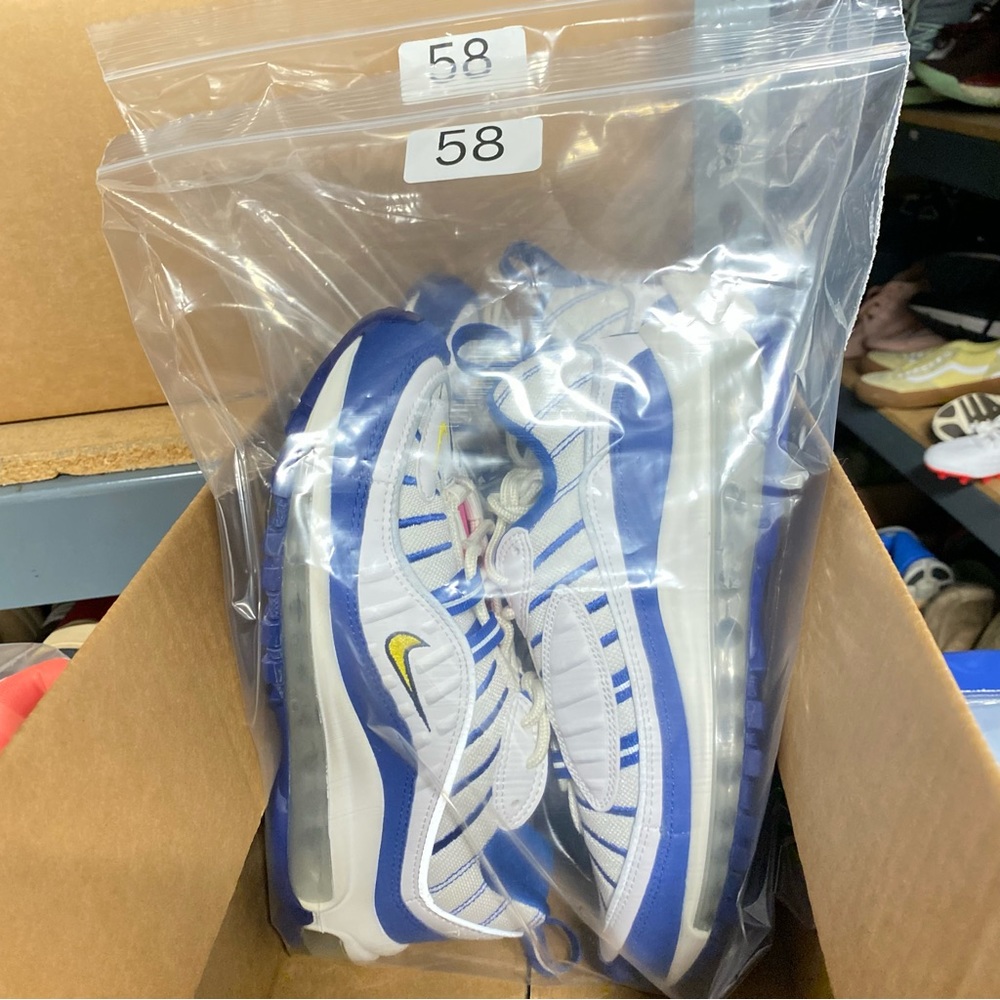 Nike Air Max 98 GS White/Blue Athletic Running Shoes BV4872-101 Women's Size 5.5 - Picture 12 of 12